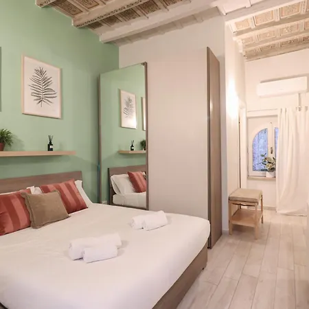 The Jewel Of Sant Onofrio In The Heart Of * ローマ